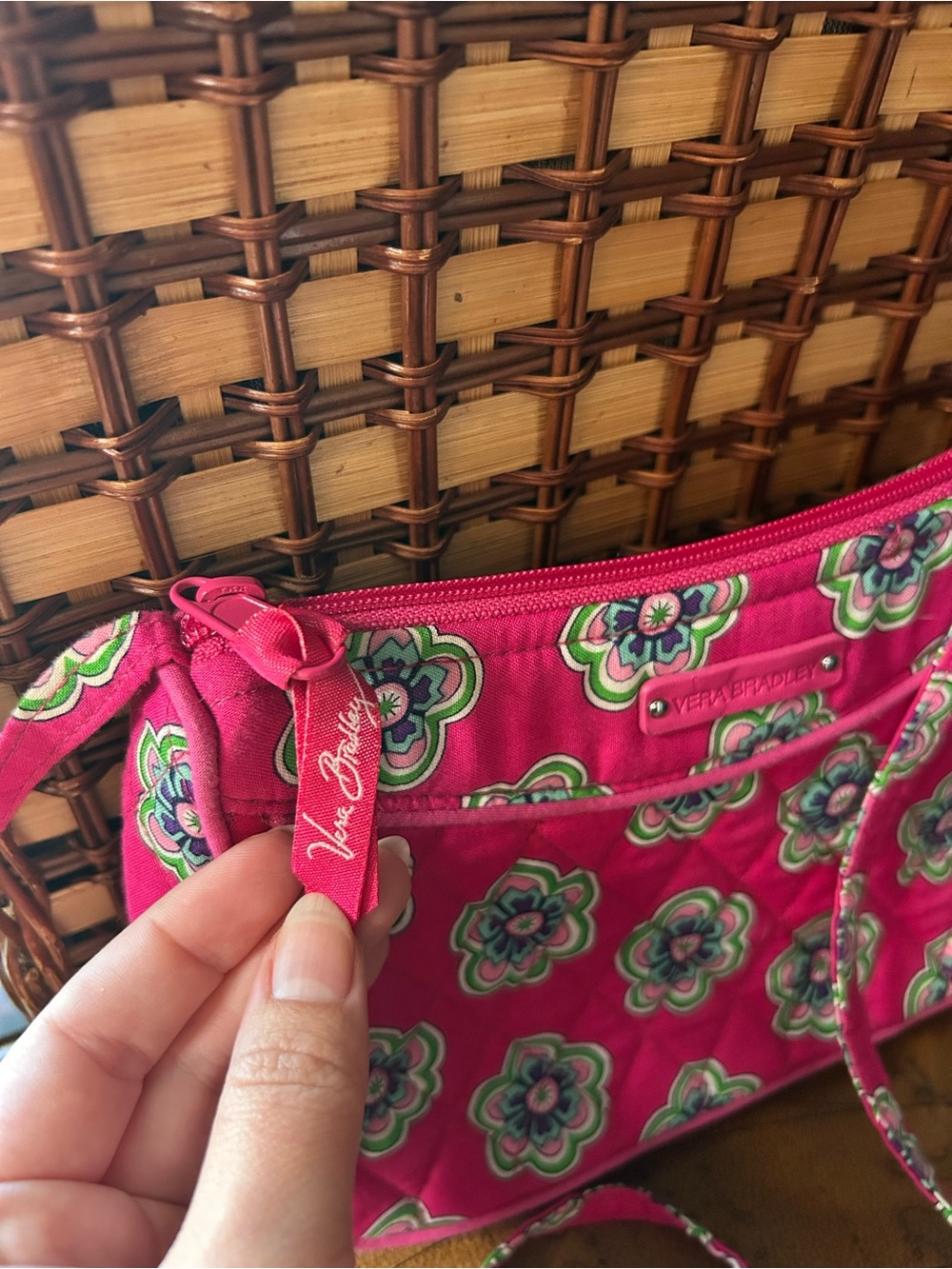 Vera Bradley Pink Swirls Flowers Quilted hipster crossbody purse - Picture 3 of 10